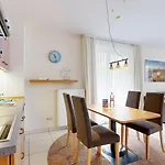 Daire Appartementhaus Binzer Sterne 03 *