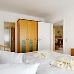 Appartementhaus Binzer Sterne 03 Binz