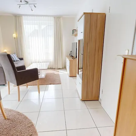 Апартаменты Appartementhaus Binzer Sterne 03 *